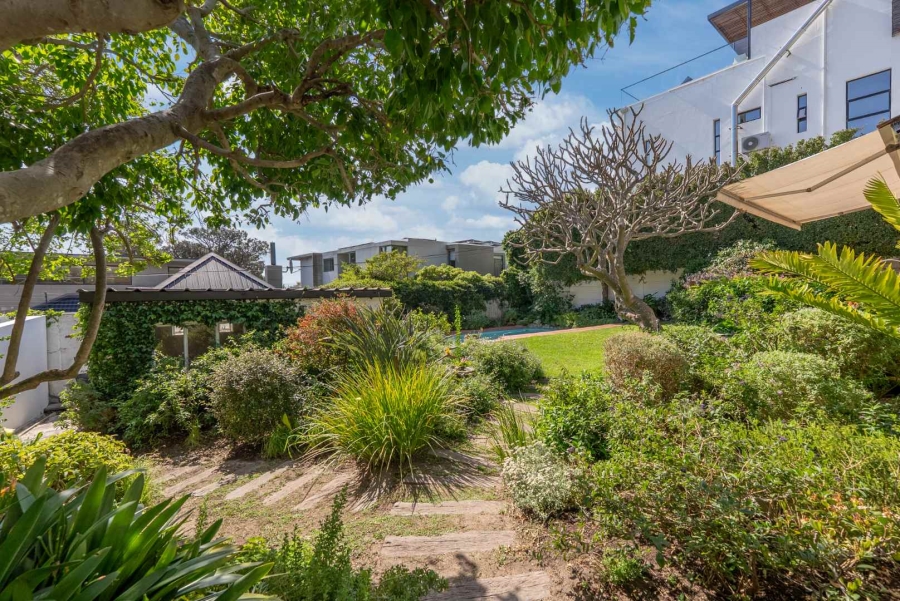 3 Bedroom Property for Sale in Camps Bay Western Cape